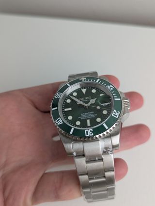 Reloj Seiko Mod Diver Hulk Verde y Gris Plateado