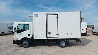 NISSAN NT400 2020 ISOTERMO FRIO SEPARADOR CARGA