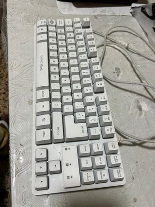 Teclado GamingXtrust THADO Blanco