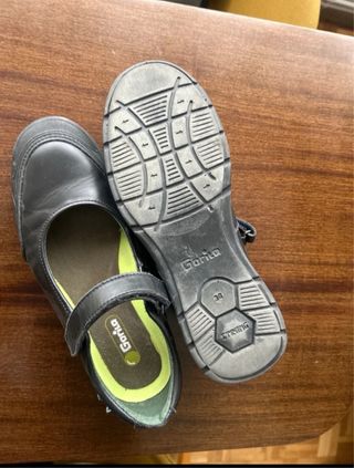 Zapatos Escolares Negros