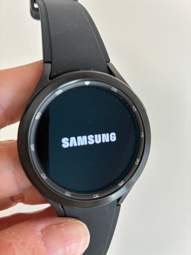 Samsung Galaxy Watch4 Classic 42mm Negro