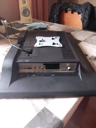 Televisión i-joy 22