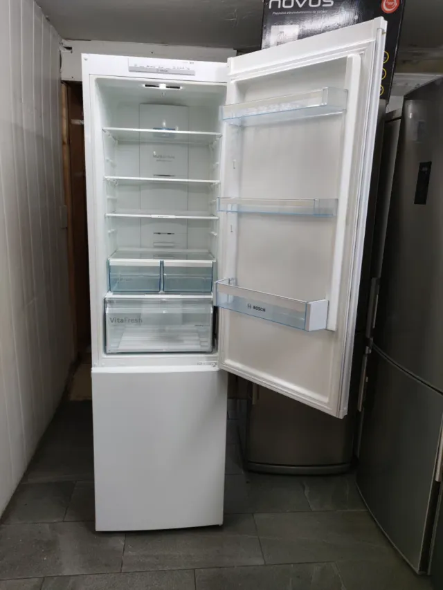 Nevera Bosch 200x60cm A+++ no Frost con Garantia 