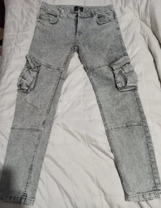 Jeans Bershka Uomo Super Skinny Grigio