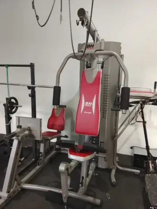 Maquinas pesas y discos y maquinas de multifunción