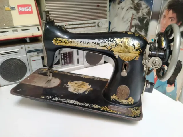 Preciosa Máquina de coser Singer