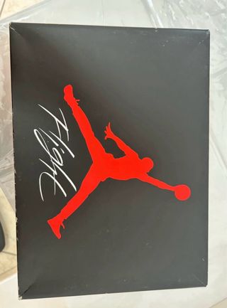 Jordan 4 Canyon.
Taglia 38 
condizioni ottime