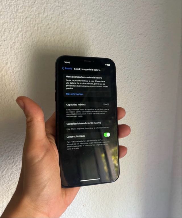 iPhone XR 64GB Negro NO NEGOCIABLE /ENVIO WALLAPOP