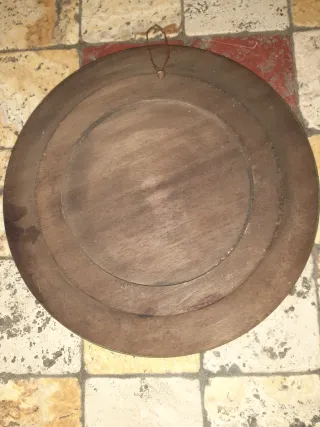 Piatto vintage decorato a mano