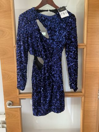 Vestido Zara lentejuelas azul con cortes