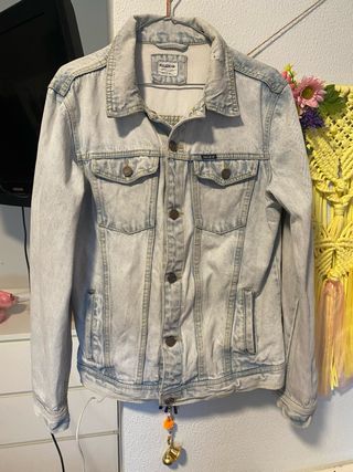 Cazadora vaquera Pull&Bear azul