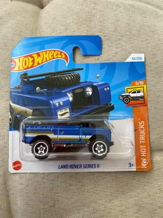 Hot Wheels Land Rover Series II Azul