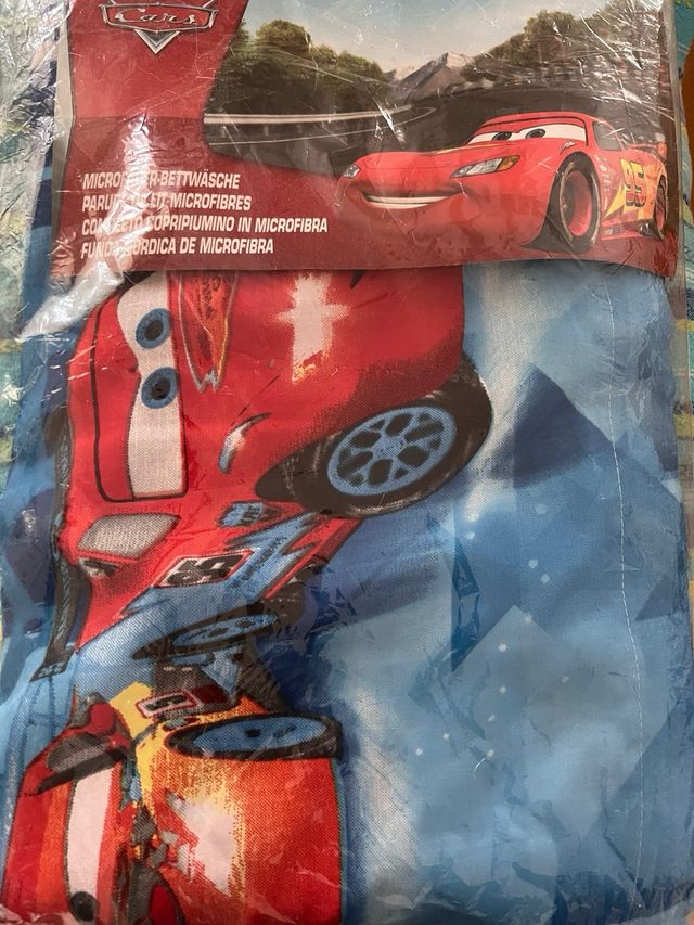 Completo, nuovo, copri piumino Cars