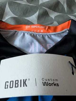 Maillot Gobik Superlight nuevo con etiquetas
