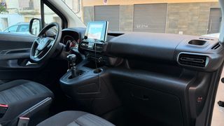 Opel Combo Life 2021 Carplay/2puertas lat/park asi