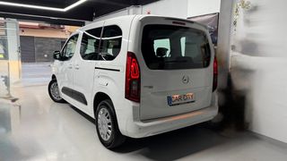 Opel Combo Life 2021 Carplay/2puertas lat/park asi