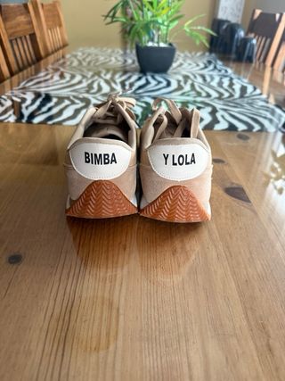 Zapatillas casuales beige