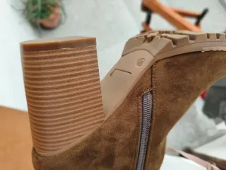 Botín verde militar.