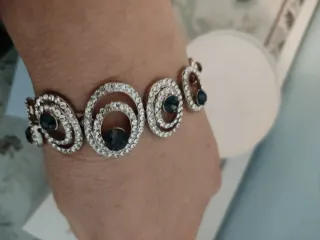 Gargantilla y pulsera Swarovski