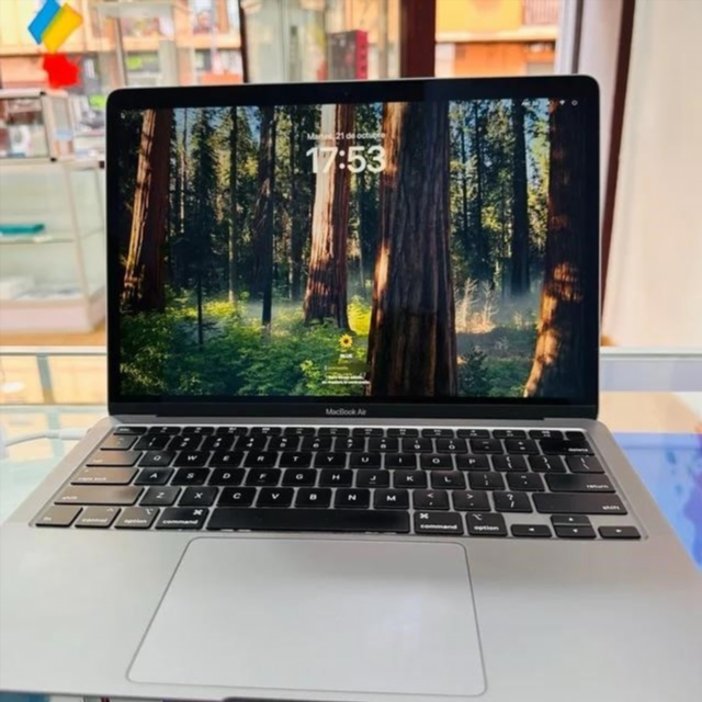 MacBook Air 512 GB 8 GB RAM 2020 i5