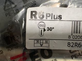 Iseo R6 Plus - Fechadura de Cilindro