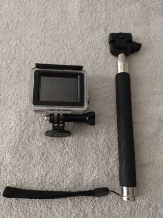 GoPro HERO4 Action Cam + Custodia + Stick