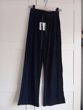 Pantalón de punto fluido 