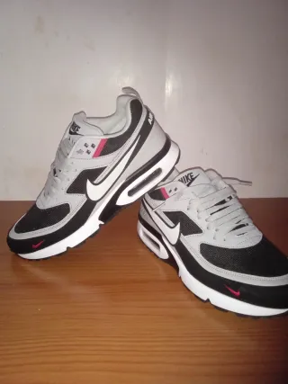 Nike Air Max Low Negro/Gris