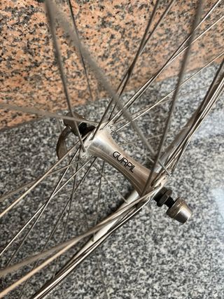 Rueda Delantera bici carretera Gurpil