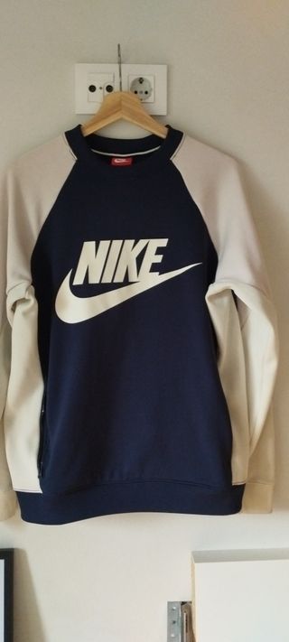 Sudadera Nike Azul y Beige