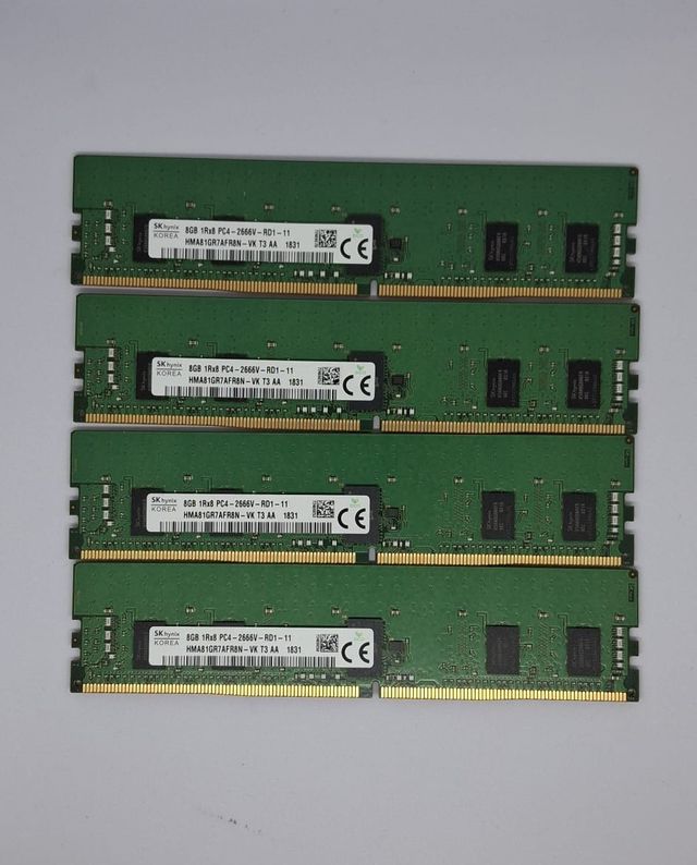 SK hynix 8GB DDR4 2666MHz ECC REG HMA81GR7AFR8N-VK