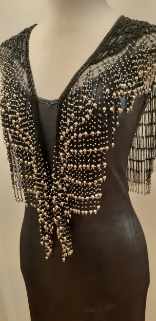 Adorno pedrería para vestido/chaqueta negro dorado