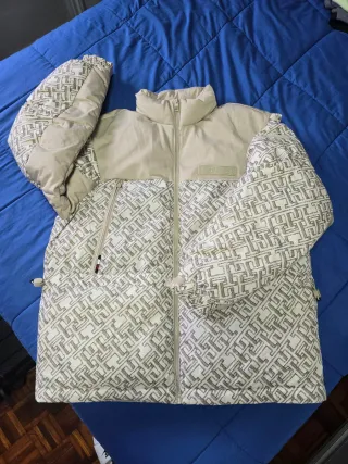 Cazadora plumas Tommy Hilfiger Beige/Blanca