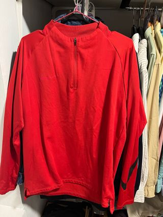 Sudadera Nike deportiva roja