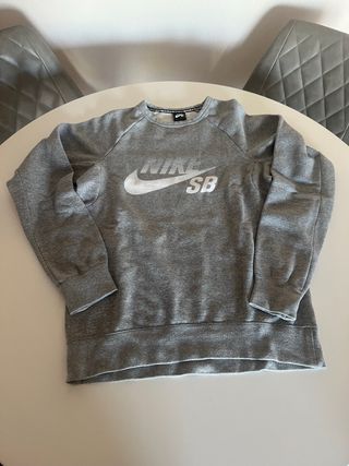 Sudadera Nike Gris Talla XS
