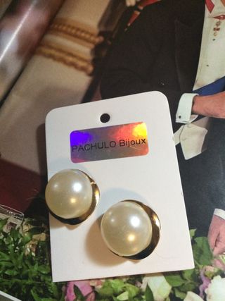 Pendientes grandes media perla fiesta