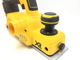 kit herramientas variadas dewalt dcd710/ dcs355/ dcp580