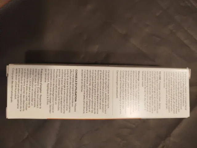 Murad Vita-C Triple Exfoliating Facial