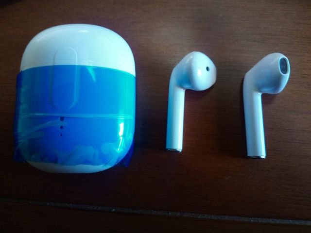 ◆ NUOVA SIGILLATURA ◆ Cuffie Airpods simili