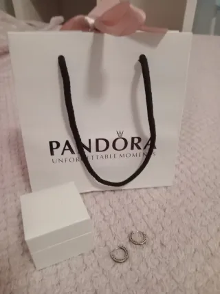 Pendientes Aro Pandora Corazones Plata