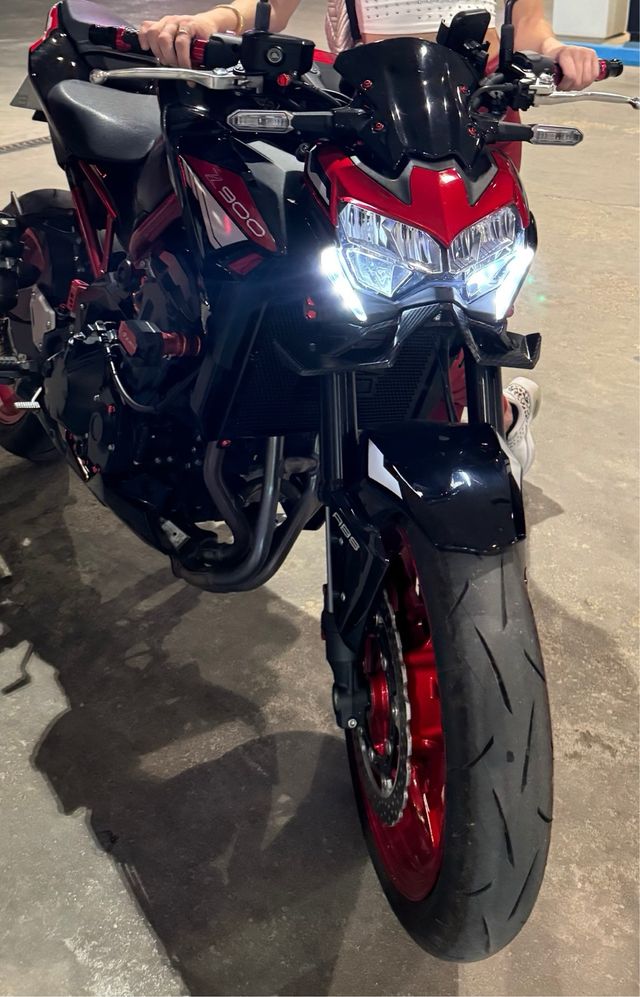 Kawasaki Z900 2024 A2