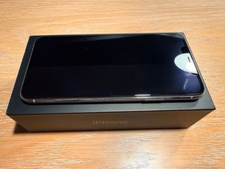 iPhone 11 Pro Max 64GB Praticamente Novo