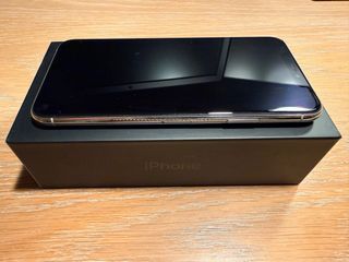 iPhone 11 Pro Max 64GB Praticamente Novo