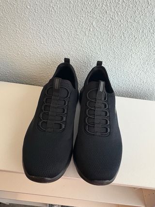 Zapatillas Skechers Negras
