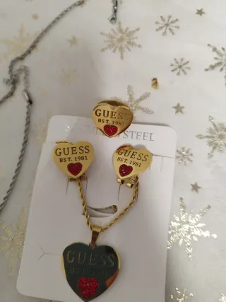 Conjunto Guess Corazón Acero Inoxidable