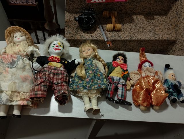 Lote 6 muñecos y muñecas payasos