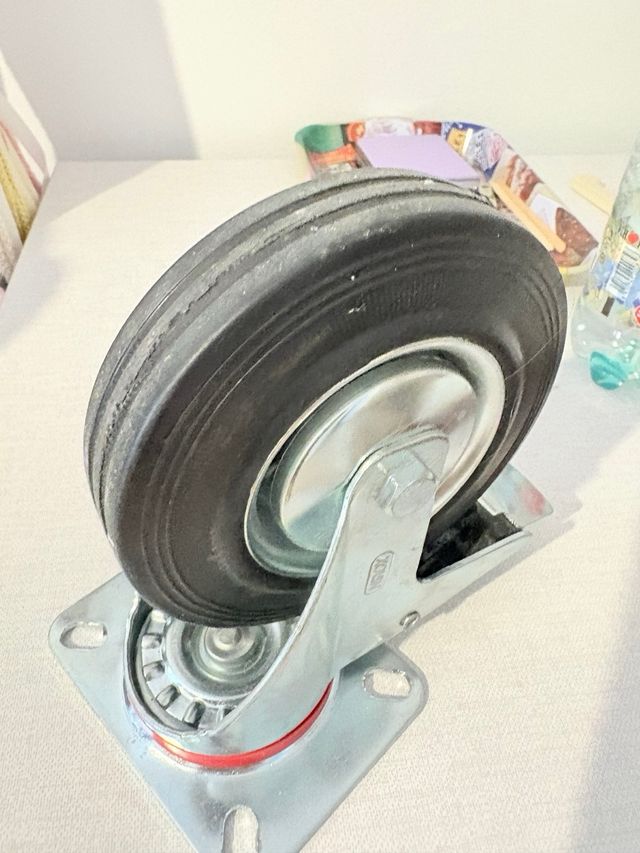 Rueda giratoria con freno 125mm