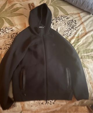 Chaqueta Nike Tech Negra