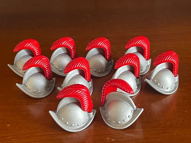 Lote casco 10 unidades compatibles con Playmobil
