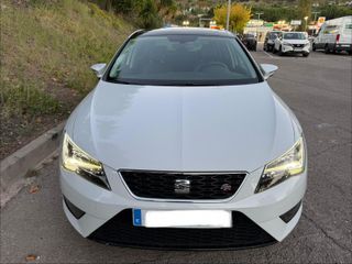 SEAT Leon FR 2.0 Mk3 con pocos km y muchos extras